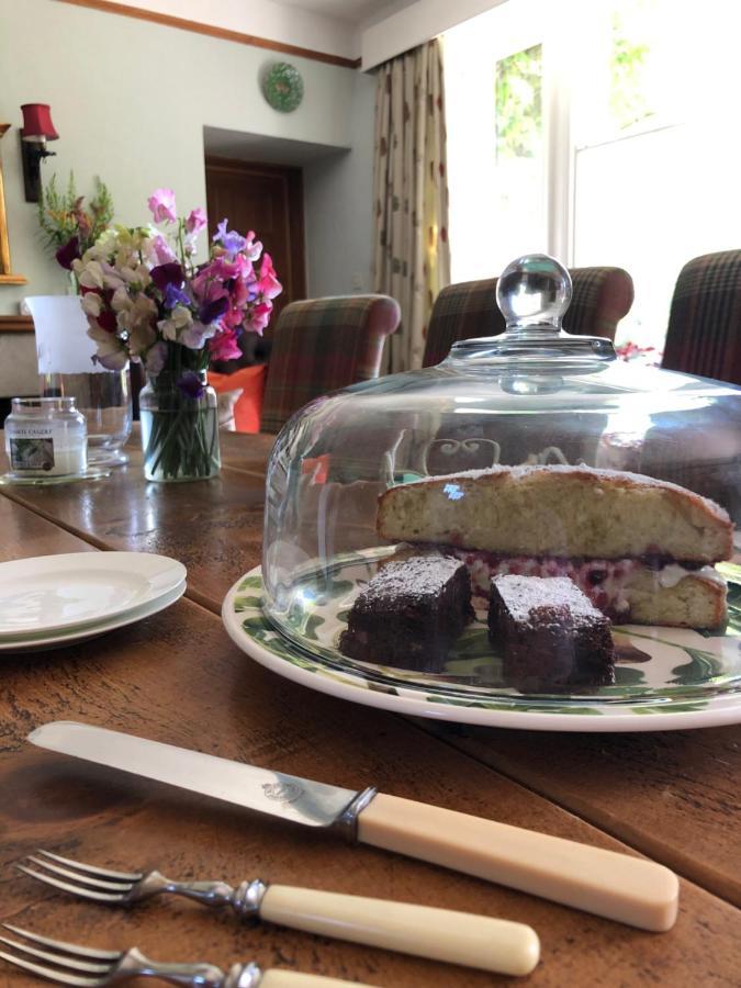 The Hollow Bed And Breakfast Great Longstone Exterior foto
